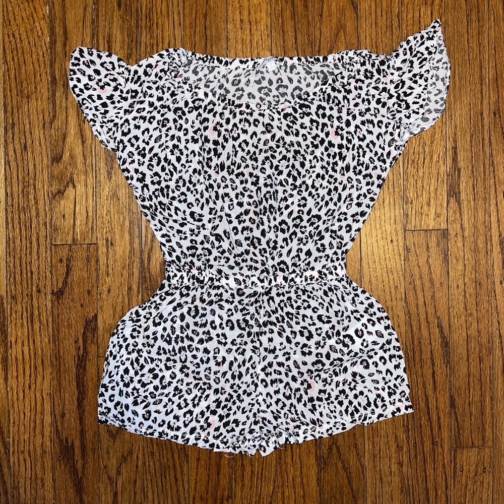 Splendid 4T floral pattern romper